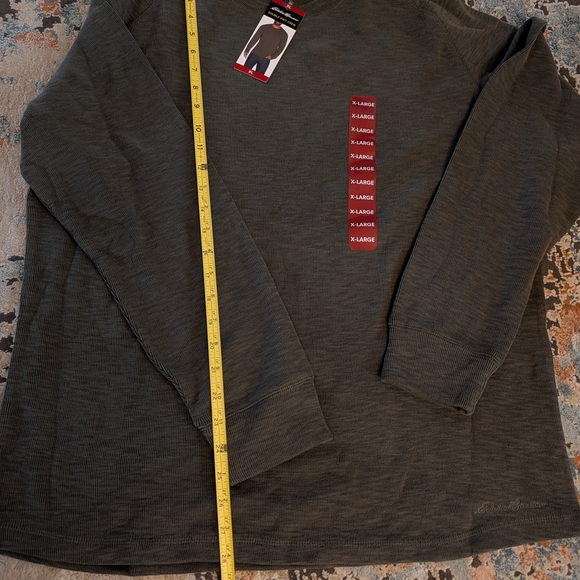 Eddie Bauer Men's Green Double Knit Crewneck Sweater - Picture 2 of 4